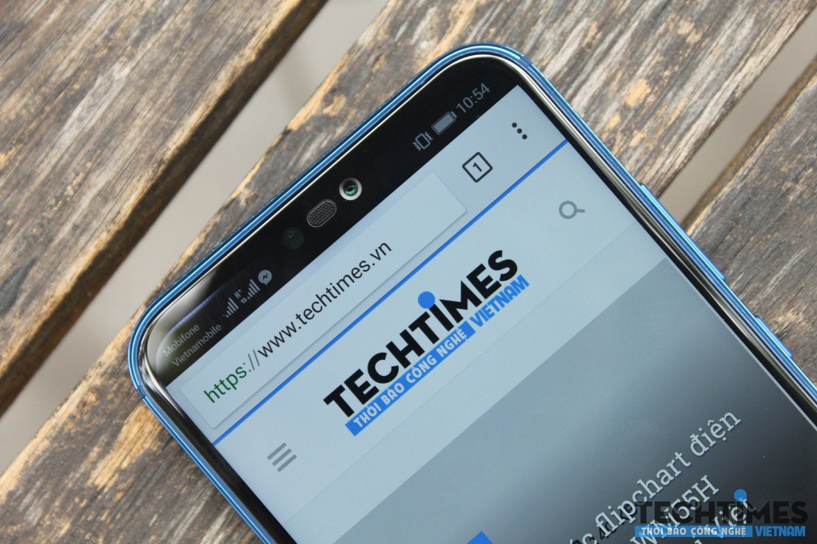 Huawei cho phép ẩn tai thỏ trên Nova 3e bằng cách lấp đầy bằng cách hiển thị dải màu đen tại vị trí của tai thỏ
