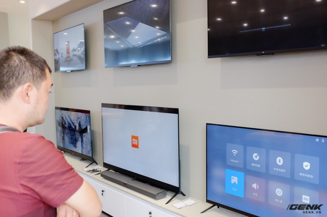 Xiaomi chính thức khai trương thêm cửa hàng Mi Store thứ hai tại TP.HCM: diện tích hơn 300 m2, bày bán hơn 180 mặt hàng thuộc hệ sinh thái Mi - Ảnh 10. Xiaomi chính thức khai trương thêm cửa hàng Mi Store thứ hai tại TP.HCM: diện tích hơn 300 m2, bày bán hơn 180 mặt hàng thuộc hệ sinh thái Mi - Ảnh 10.