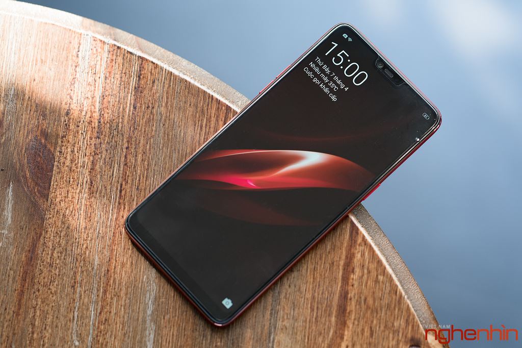 Đánh giá Oppo F7: vẻ đẹp hoàn hảo đến từ ngoại hình và camera ảnh 2