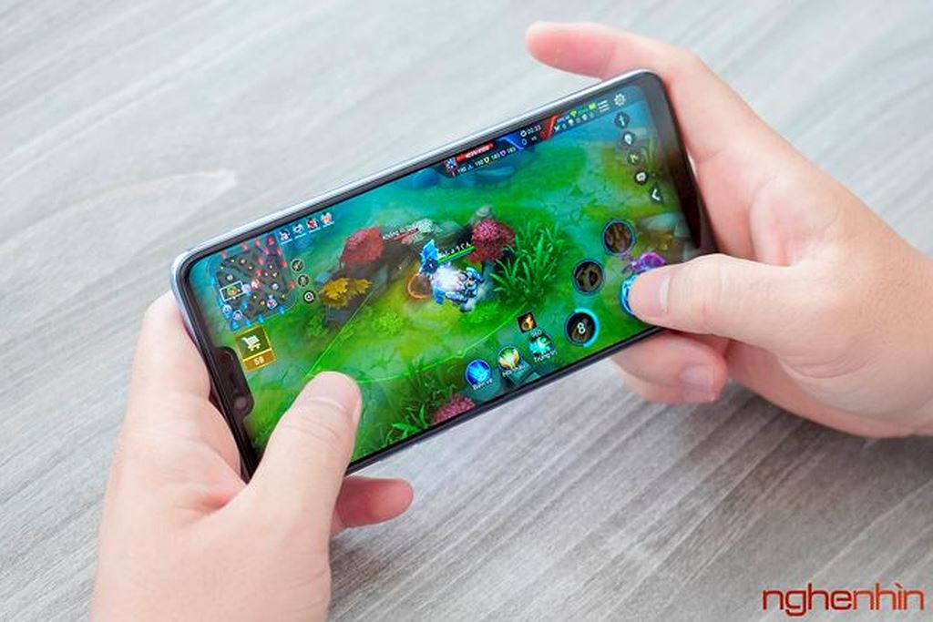Đánh giá Oppo F7: vẻ đẹp hoàn hảo đến từ ngoại hình và camera ảnh 4