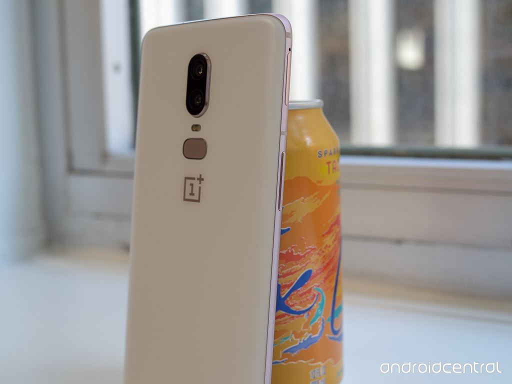 OnePlus 6 ra mắt: Snapdragon 845, 8GB RAM, 256GB ROM, giá từ 529 USD ảnh 3