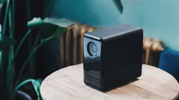 Xiaomi ra mắt máy chiếu MIJA Projector, có thể chiếu màn hình 120 inch từ khoảng cách 3 mét, giá 625 USD - Ảnh 1. Xiaomi ra mắt máy chiếu MIJA Projector, có thể chiếu màn hình 120 inch từ khoảng cách 3 mét, giá 625 USD - Ảnh 1.