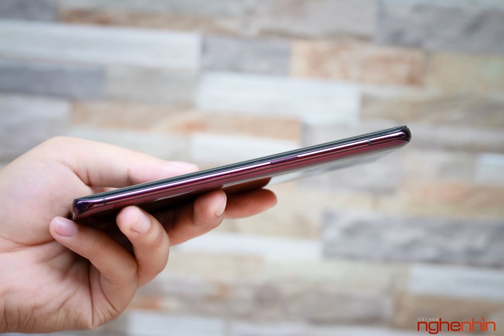 Trên tay Oppo Find X đầu tiên tại Việt Nam: bóng bẩy, camera ‘trượt’, giá xách tay 18 triệu ảnh 16