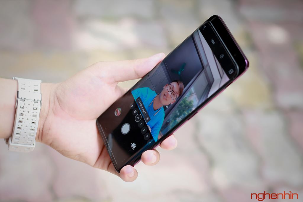 Trên tay Oppo Find X đầu tiên tại Việt Nam: bóng bẩy, camera ‘trượt’, giá xách tay 18 triệu ảnh 13