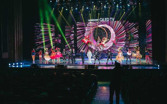 Trải nghiệm công nghệ đỉnh cao và tận hưởng bữa tiệc âm nhạc đầy màu sắc trong Samsung Q Concert 2018