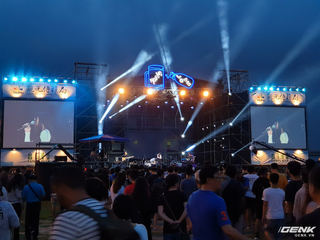 Đánh giá chi tiết camera Galaxy Note9 qua chuyến dạo chơi Đài Loan: chụp thiếu sáng ấn tượng, AI thực sự có ích - Ảnh 17. Đánh giá chi tiết camera Galaxy Note9 qua chuyến dạo chơi Đài Loan: chụp thiếu sáng ấn tượng, AI thực sự có ích - Ảnh 17.
