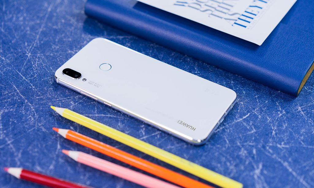 Huawei nova 3i phiên bản trắng ngọc trai chính thức lên kệ thị trường Việt ảnh 3