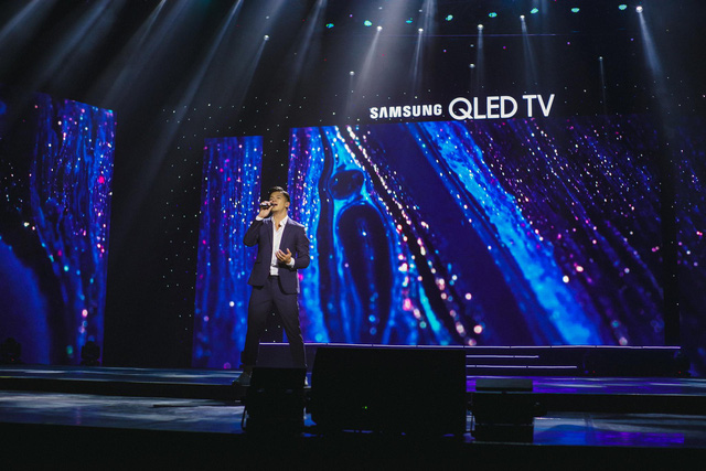 Trải nghiệm công nghệ đỉnh cao và tận hưởng bữa tiệc âm nhạc đầy màu sắc trong Samsung Q Concert 2018 - Ảnh 21. Trải nghiệm công nghệ đỉnh cao và tận hưởng bữa tiệc âm nhạc đầy màu sắc trong Samsung Q Concert 2018 - Ảnh 21.