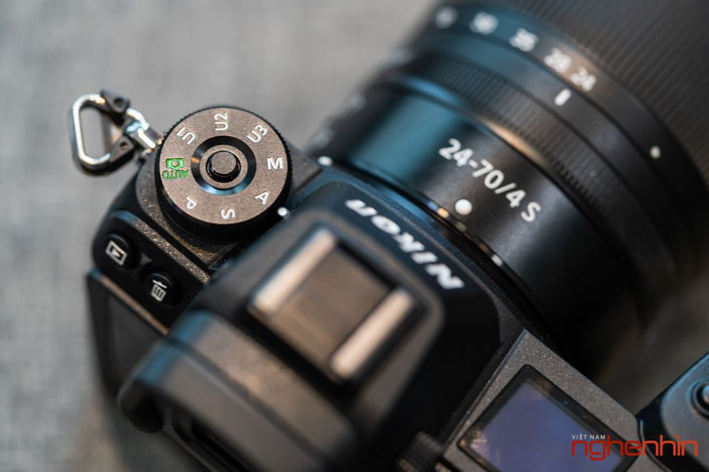 Trên tay máy ảnh không gương lật Nikon Z7: mỏng nhẹ hơn, hoàn thiện tốt ảnh 9