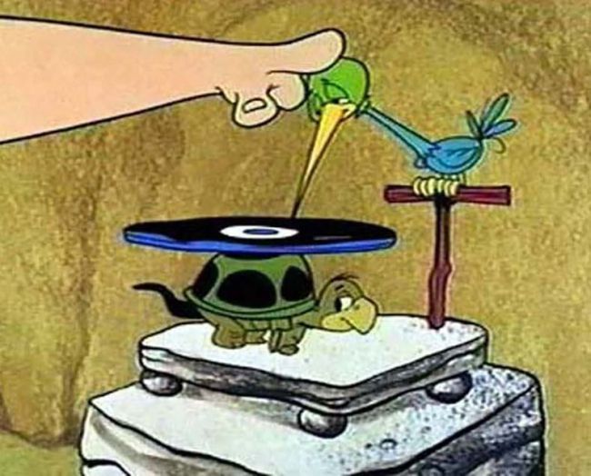tinhte_turntable_4.jpg Đang tải tinhte_turntable_4.jpg…