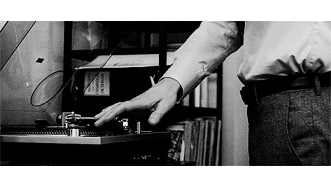 tinhte_turntable_18.jpg Đang tải tinhte_turntable_18.jpg…