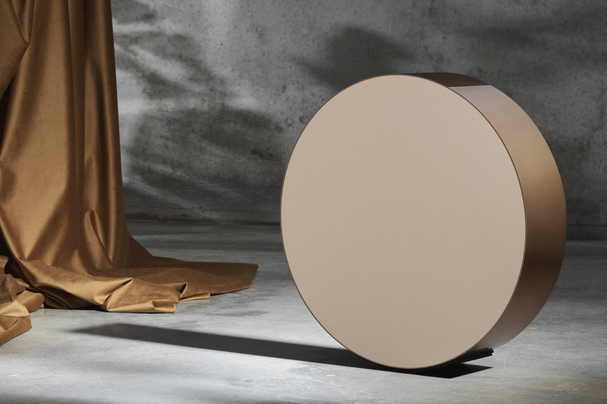 tinhte_beosound_edge_bronze_collection.jpg Đang tải tinhte_beosound_edge_bronze_collection.jpg…