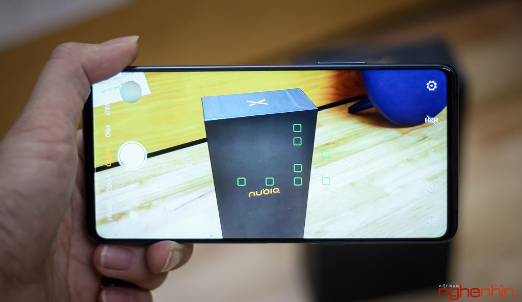 Mở hộp Nubia X tại Việt Nam: không cần camera trước vì đã có 2 màn hình ảnh 15