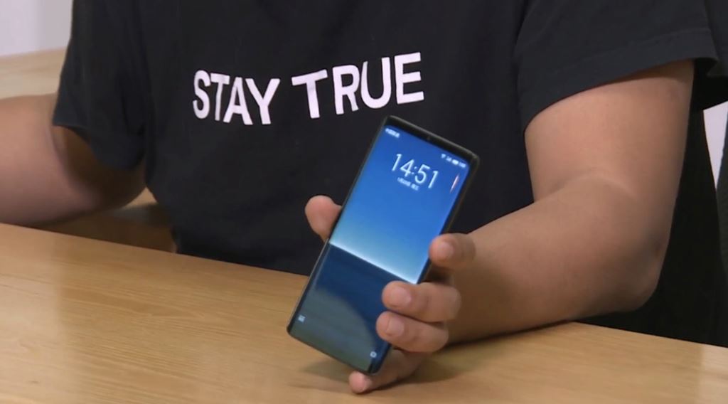 Meizu Zero xuất hiện: smartphone nguyên khối'không lỗ không khe' đầu tiên trên thế giới ảnh 4