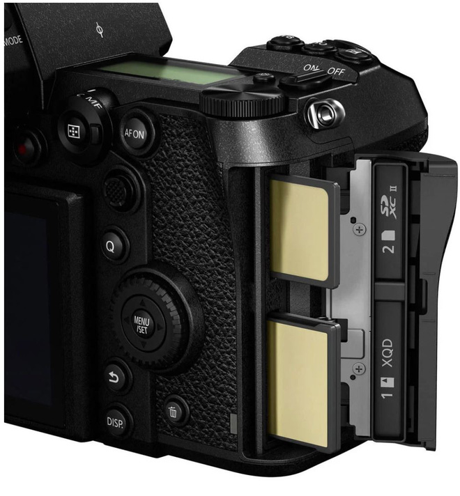 Panasonic chính thức công bố bộ đôi máy ảnh S1/S1R: Full-frame 24 - 47MP, quay phim 4K60p - Ảnh 3. Panasonic chính thức công bố bộ đôi máy ảnh S1/S1R: Full-frame 24 - 47MP, quay phim 4K60p - Ảnh 3.