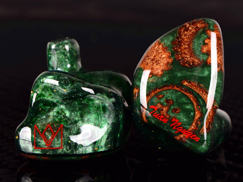 tinhte_in-ear_custom.jpg Đang tải tinhte_in-ear_custom.jpg…