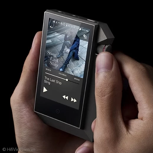 Astell&Kern AK240 xuất hiện tại triển lãm VIBA Show 2014