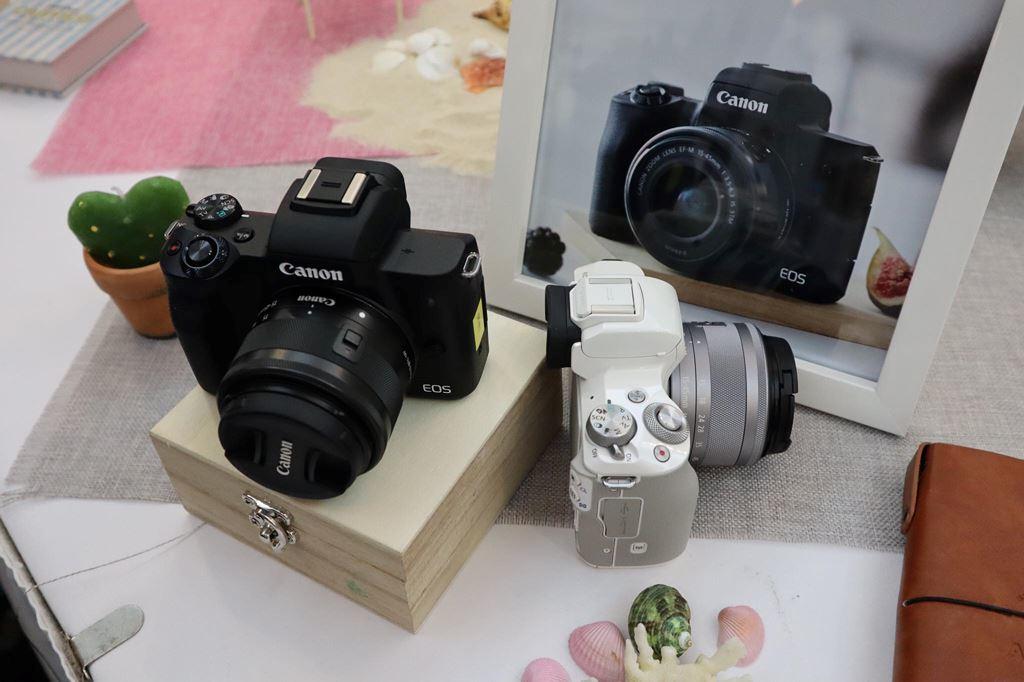 Canon ra mắt máy ảnh EOS M50 cùng bộ đôi giá rẻ EOS 1500D và EOS 3000D ảnh 1