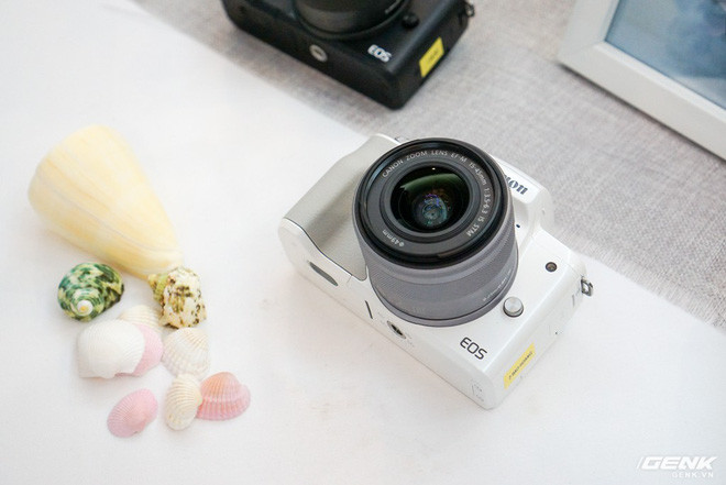 Canon Việt Nam chính thức giới thiệu máy ảnh Mirrorless EOS M50: máy ảnh đầu tiên trang bị DIGIC 8, cảm biến APS-C 24,1 MP, ISO lên đến 51.200, giá 19,99 triệu đồng - Ảnh 1. Canon Việt Nam chính thức giới thiệu máy ảnh Mirrorless EOS M50: máy ảnh đầu tiên trang bị DIGIC 8, cảm biến APS-C 24,1 MP, ISO lên đến 51.200, giá 19,99 triệu đồng - Ảnh 1.