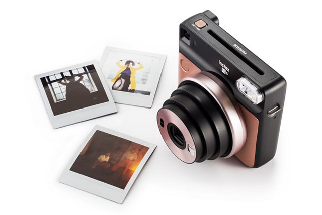 Fujifilm ra mắt Instax Square SQ6: Máy ảnh chụp lấy ngay với thiết kế hình vuông đẹp mắt, giá bán 130 USD