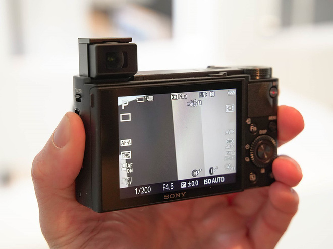 Sony ra mắt máy ảnh compact cao cấp RX100 VI: dải tiêu cự từ 24-200 mm, quay video 4K HDR, giá 1.200 USD - Ảnh 5.