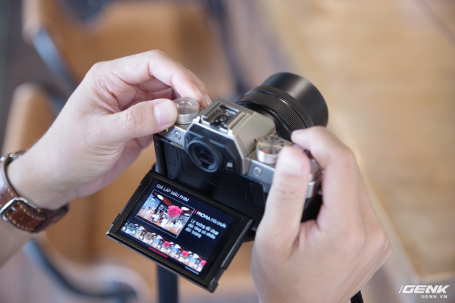 Đánh giá Fujifilm X-T100: ứng viên entry level tiềm năng, thừa hưởng nhiều ưu điểm từ đàn anh cao cấp - Ảnh 20. Đánh giá Fujifilm X-T100: ứng viên entry level tiềm năng, thừa hưởng nhiều ưu điểm từ đàn anh cao cấp - Ảnh 20.