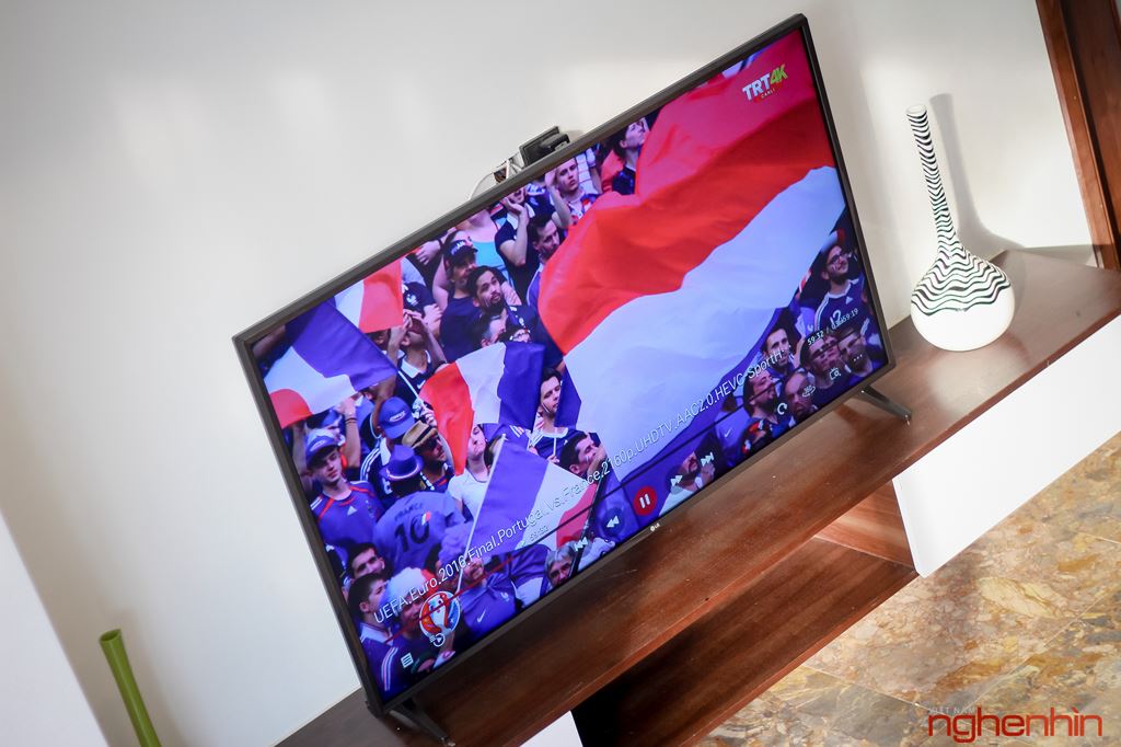 Mở hộp Tivi LG 4K HDR 55 inch, tích hợp Football Edition, giá 17,9 triệu ảnh 6