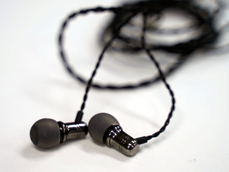 Noble EDC Bell - Chiếc tai nghe mới nhất của Noble Audio với thiết kế độc đáo