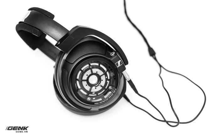 Trải nghiệm Sennheiser HD820 tại Việt Nam - Điều gì làm cặp tai nghe này có giá tới 67 triệu đồng? - Ảnh 2.