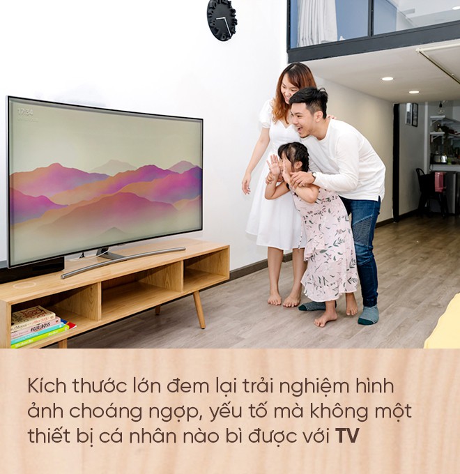 Những chiếc TV màn hình lớn đang giúp tình cảm gia đình gắn kết hơn - Ảnh 8.