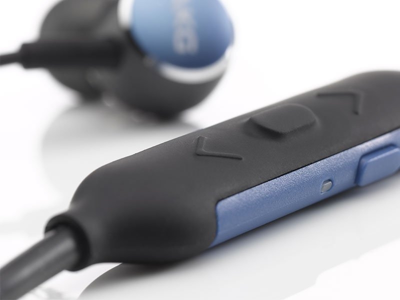 AKG Y100 Wireless - Chiếc inear Bluetooth mới nhất từ AKG với giá phải chăng
