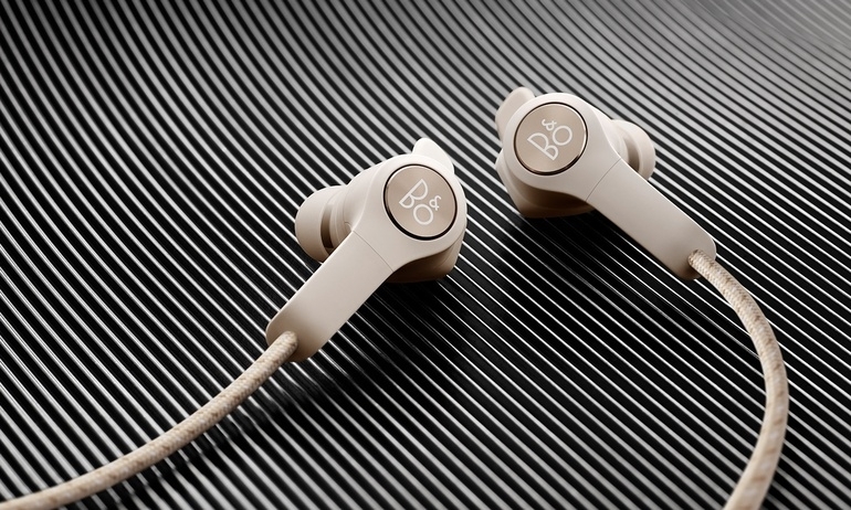 Bang & Olufsen giới thiệu tai nghe không dây Beoplay E6