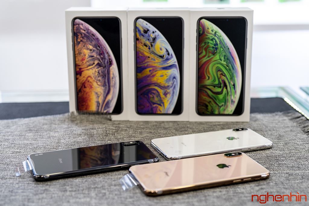 Cận cảnh iPhone XS Max 256GB đầu tiên về Việt Nam trong đêm trước ngày mở bán, giá 68 triệu đồng ảnh 11