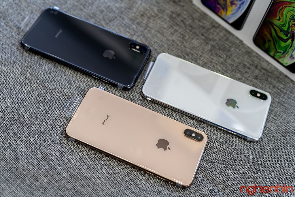 Cận cảnh iPhone XS Max 256GB đầu tiên về Việt Nam trong đêm trước ngày mở bán, giá 68 triệu đồng ảnh 12