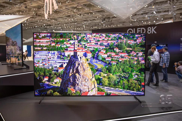 Ghé thăm gian hàng Samsung tại IFA 2018: công nghệ hiện đại kết hợp với nghệ thuật cổ điển - Ảnh 3. Ghé thăm gian hàng Samsung tại IFA 2018: công nghệ hiện đại kết hợp với nghệ thuật cổ điển - Ảnh 3.
