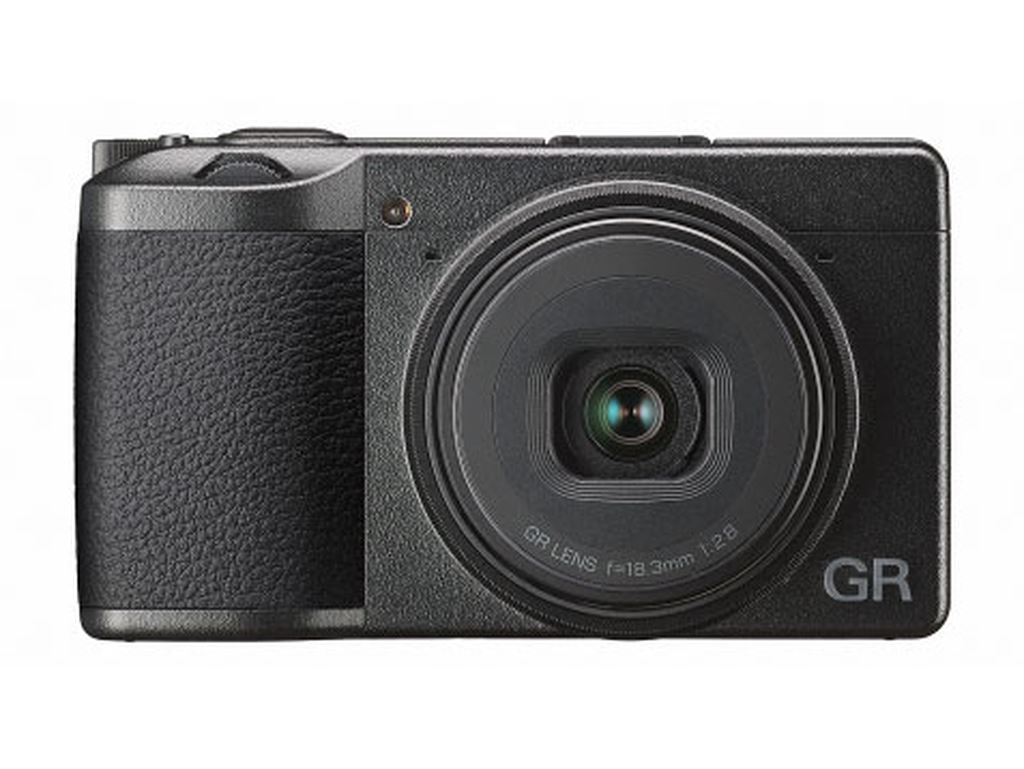 Ricoh giới thiệu “siêu máy ảnh PnS” GR III: thiết kế nhỏ gọn, chống rung điểm ảnh, ống kính 28mm F2.8 ảnh 1