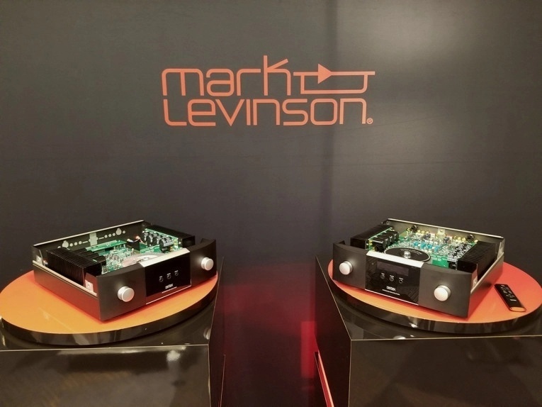 Mark Levinson giới thiệu dòng ampli tích hợp 5000 Series hoàn toàn mới