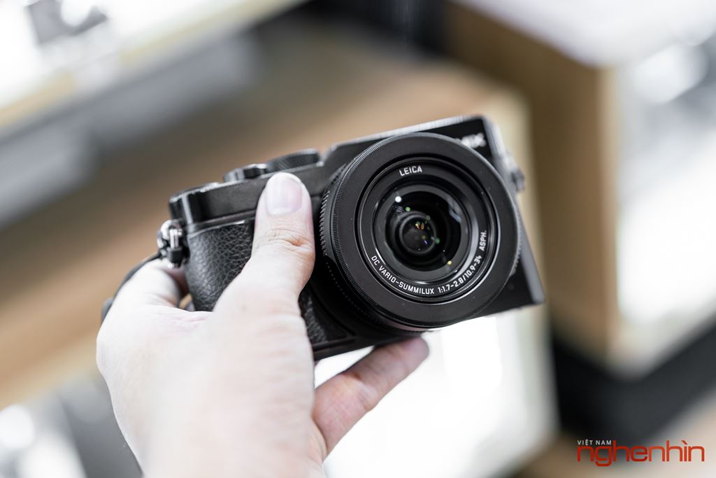 Đập hộp máy ảnh Panasonic Lumix LX100 II: nhỏ gọn nhưng đầy đủ tính năng ảnh 7