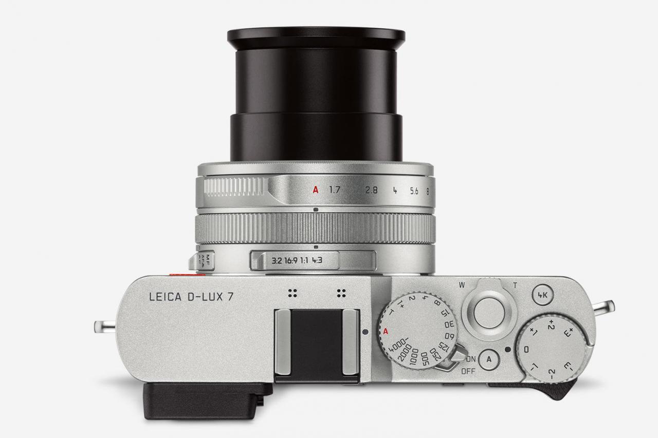 Đang tải Leica-D-Lux-7-top-|-1512x1008-BG-f4f4f4_reference.jpg…