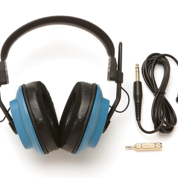 Dekoni Audio hợp tác với Fostex phát hành tai nghe Dekoni Blue