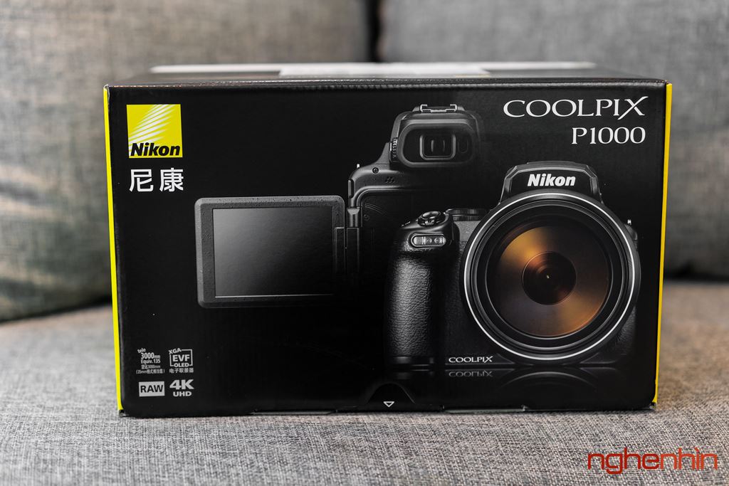 Mở hộp máy ảnh siêu zoom Nikon Coolpix P1000: dải zoom 24-3000mm, quay phim 4K ảnh 2