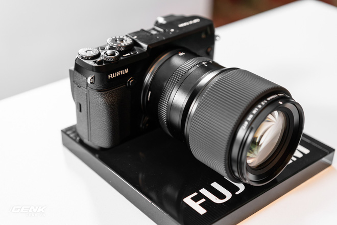 Trên tay máy ảnh Fujifilm GFX-50R: Medium Format siêu cao cấp, giá trên 100 triệu đồng - Ảnh 14.