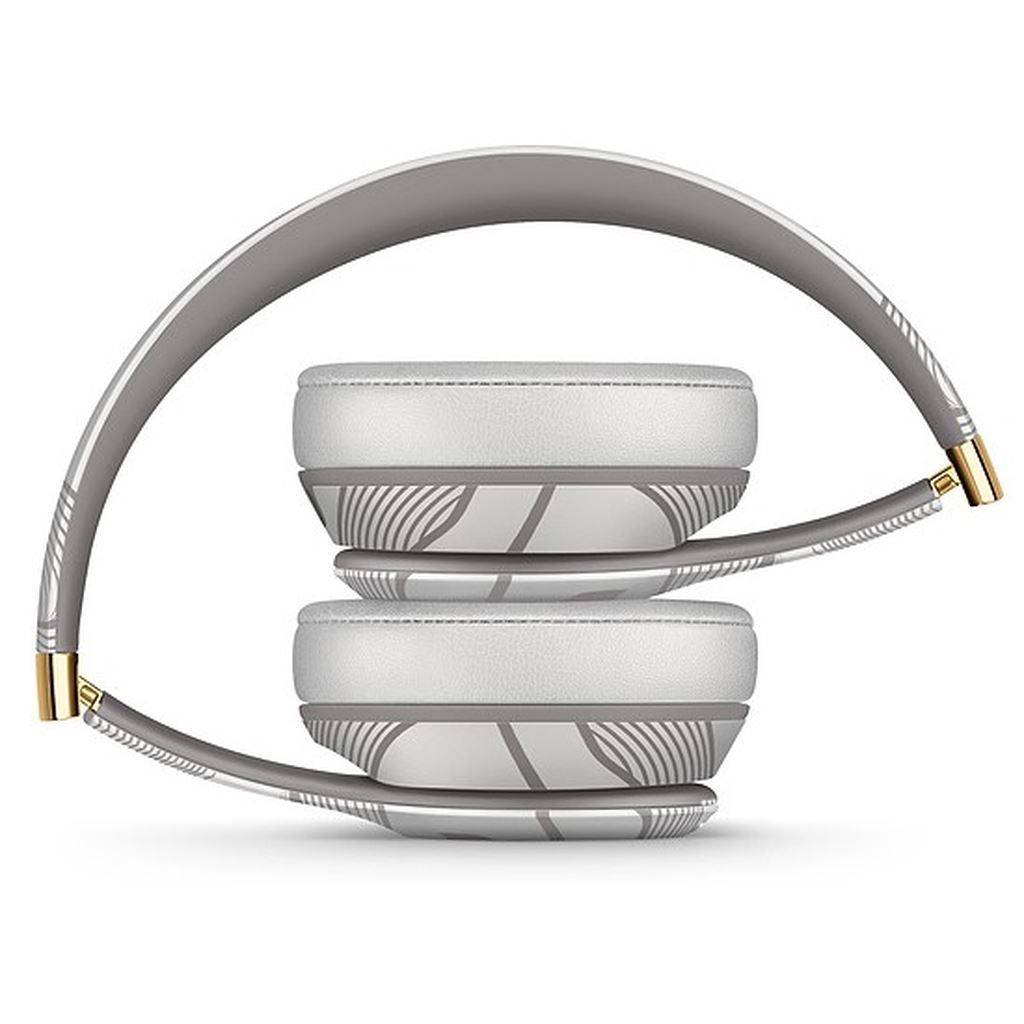 Apple ra mắt tai nghe không dây Beats Solo 3 bản đặc biệt ảnh 3