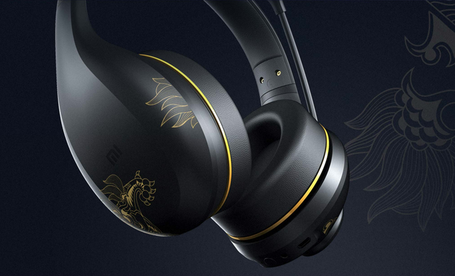Xiaomi ra mắt tai nghe không dây Mi Bluetooth Karaoke Headphones Forbidden City Edition - Ảnh 2. Xiaomi ra mắt tai nghe không dây Mi Bluetooth Karaoke Headphones Forbidden City Edition - Ảnh 2.