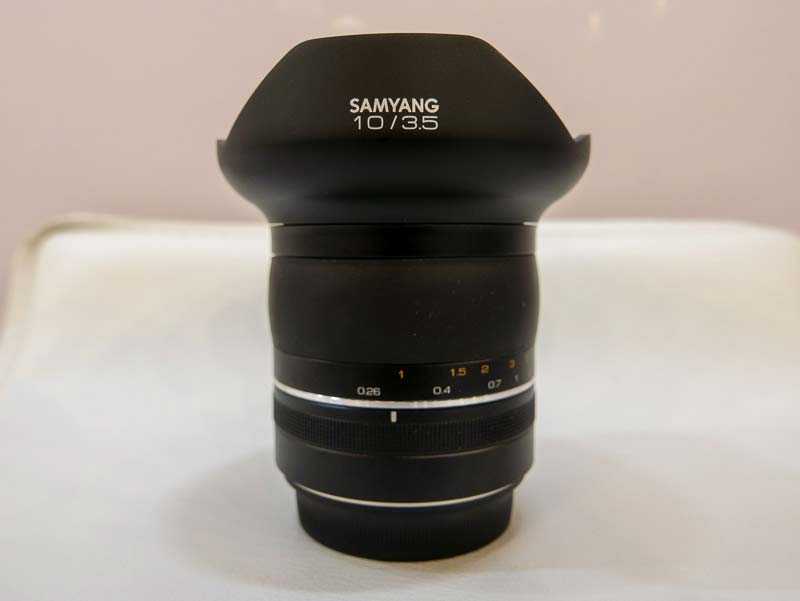 Đang tải Samyang-10mm-f3.5-full-frame-DSLR-lens1.jpg…