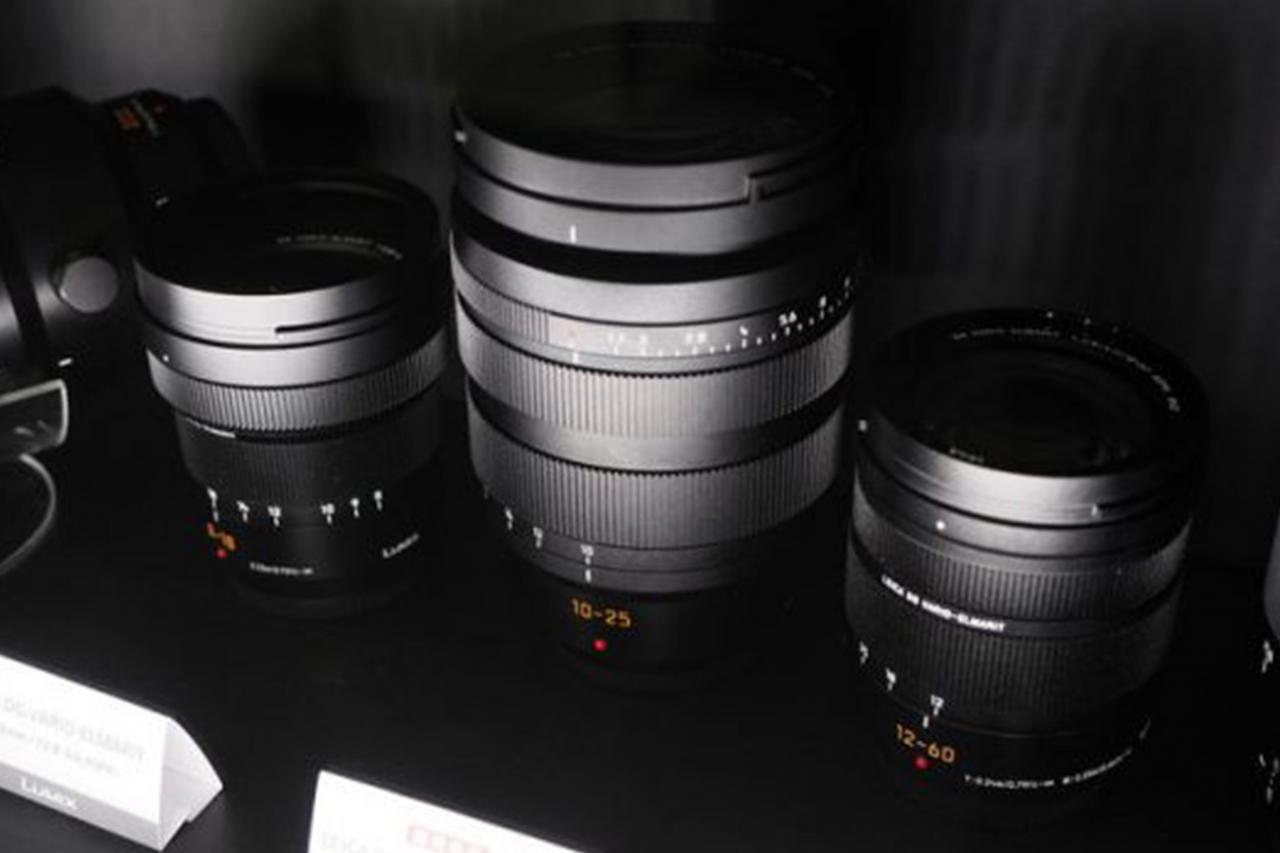 Đang tải Panasonic-Leica-DG-Vario-Summilux-10-25mm-f1.7-MFT.jpg…