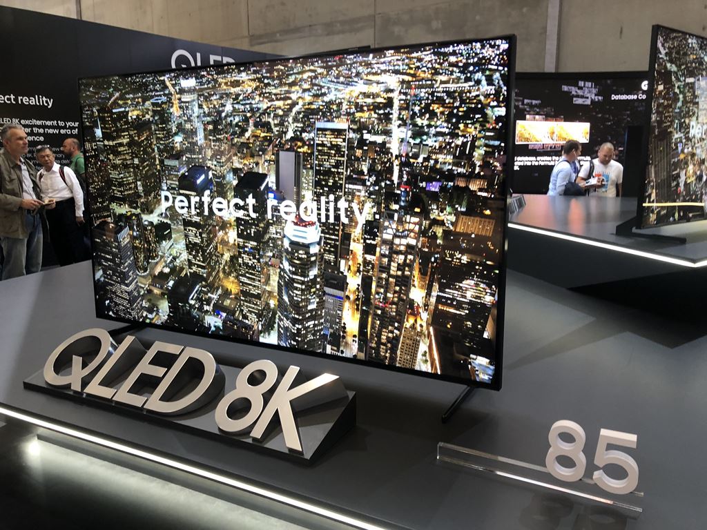 Samsung giới thiệu dòng TV QLED 8K tại Việt Nam giá từ 119 triệu  ảnh 1