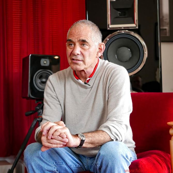 Daniel Hertz M11 - Mark Levinson Daniel Hertz M11 - Mark Levinson