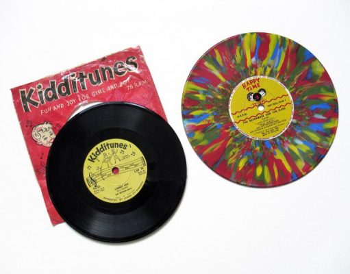 Đang tải tinhte-odd-size-vinyl-2.jpg…