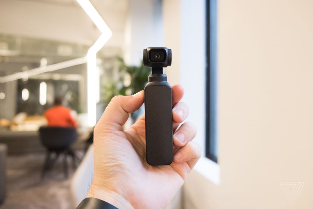 DJI Osmo Pocket ra mắt: Nhỏ hơn gậy selfie nhưng quay 4K 60fps cực mượt ảnh 2